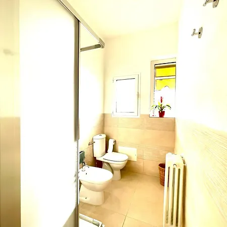 Mameli Rooms Lt