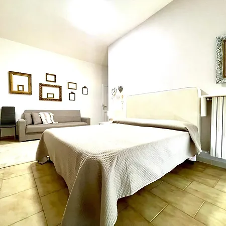Guest house Mameli Rooms Lt *